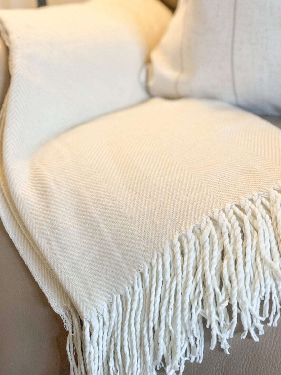 Cream & Beige Tassel Throw 170x130cm