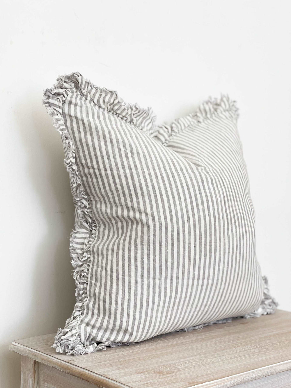 Ottilie Ruffled Edge Linen Grey Stripe 45×45cm