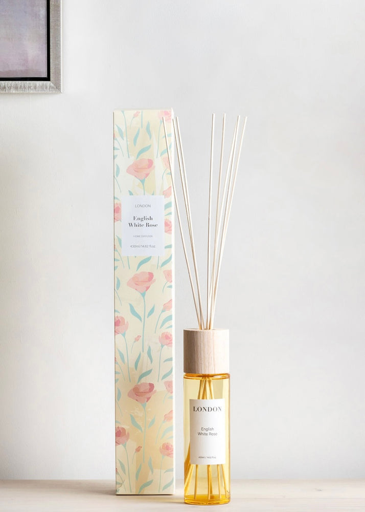 
                      
                        London - English White Rose Reed Diffuser
                      
                    