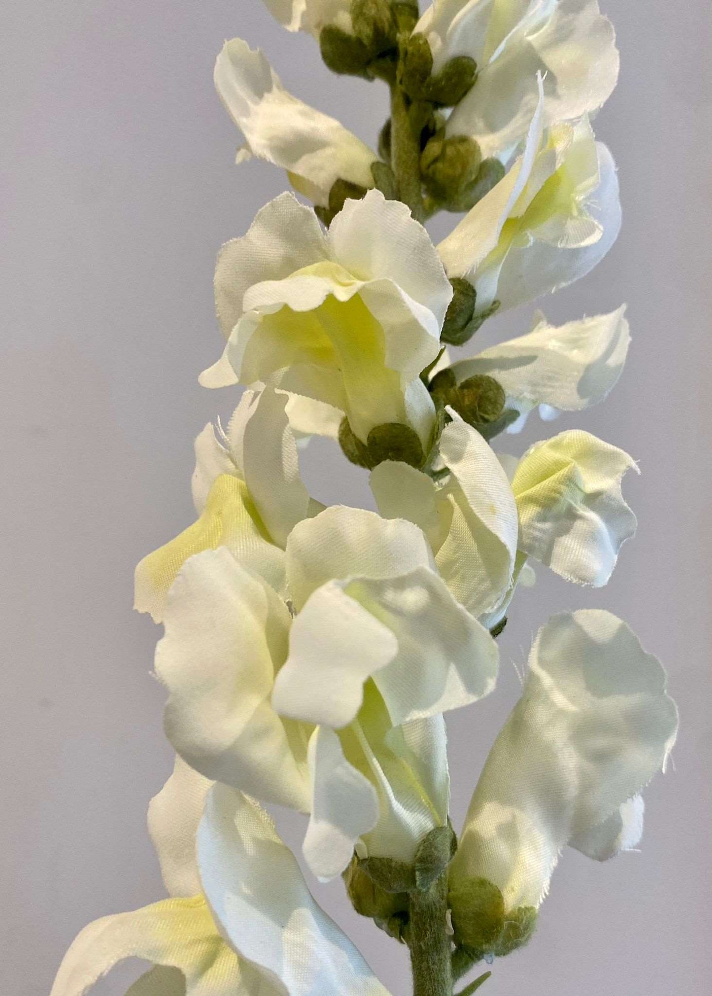 White Artificial Snapdragon Stem