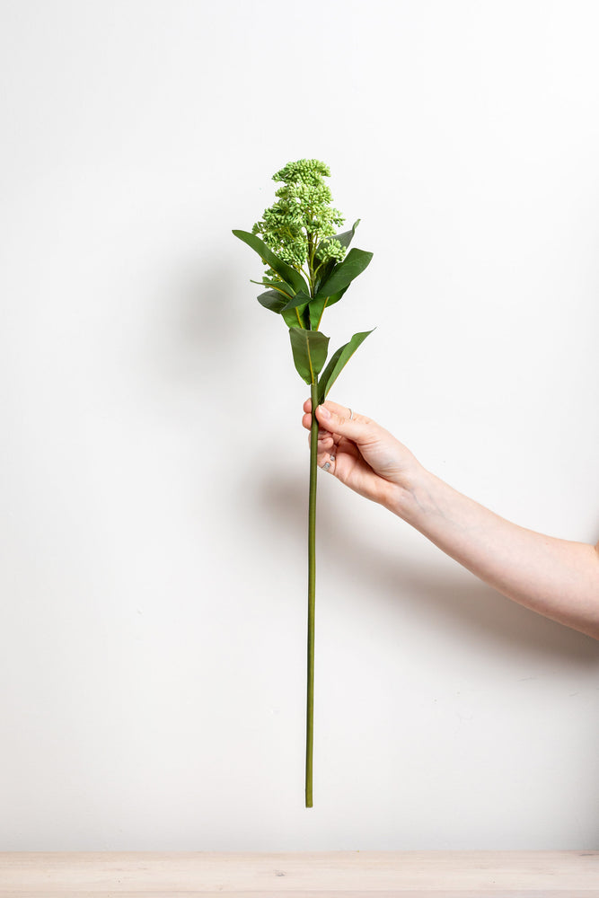 Green Artificial Skimmia Stem