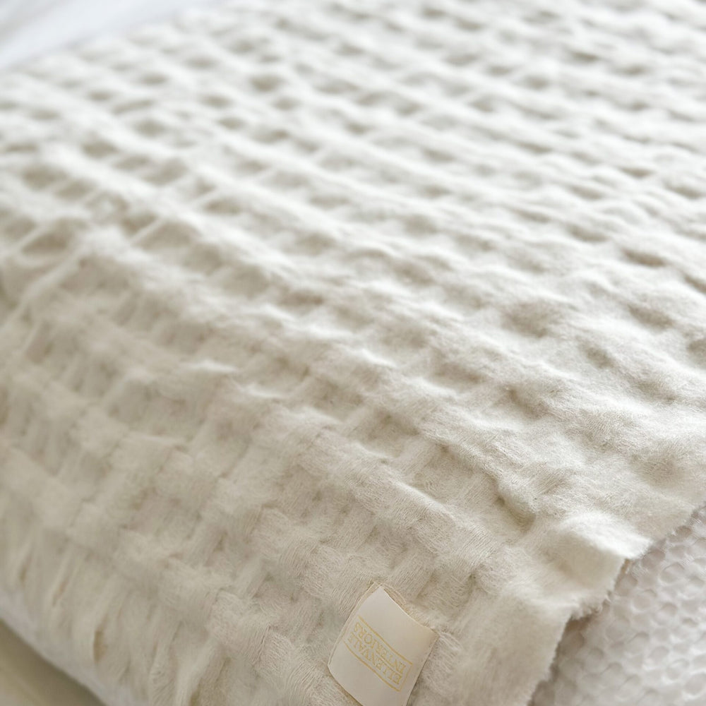 Cream Waffle Throw 160x130cm